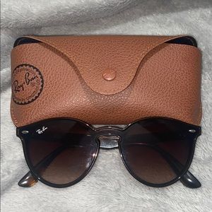 Ray-Ban Women’s Sunglasses